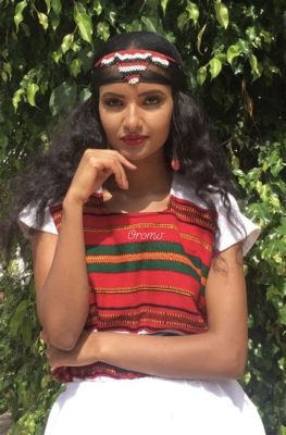  Oromo Woman: A Tale of Resilience, Courage, and Unexpected Consequences!